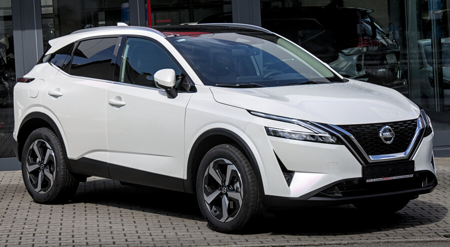 Nissan Qashqai SUV, yandan görünüm