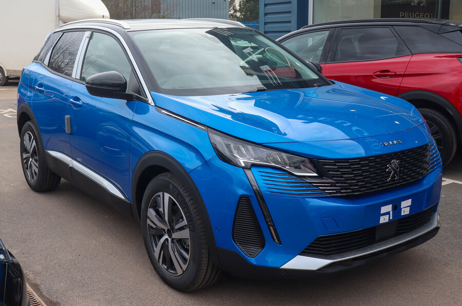 Peugeot 3008 SUV, önden görünüm