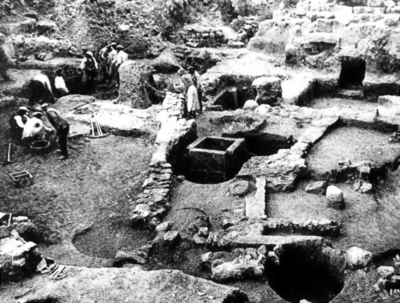Gözlükule Höyüğü kazı çalışmaları